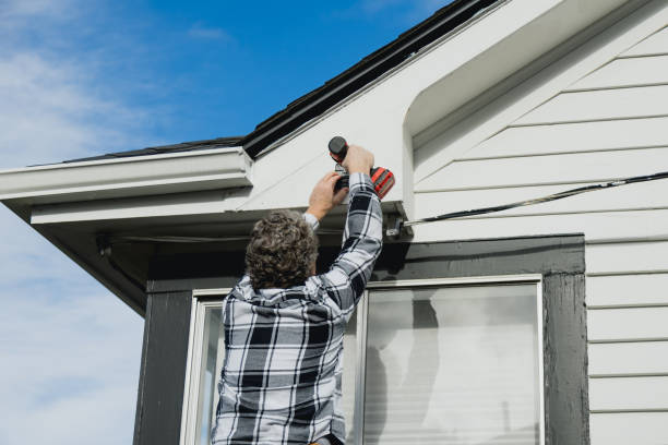 Best Siding Removal and Disposal  in Greenfield, IN